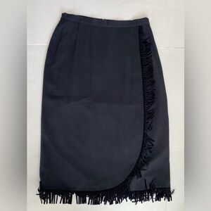 American Trendsetter Black Fringe Wrap Skirt – Size 20 – Very Good Condition